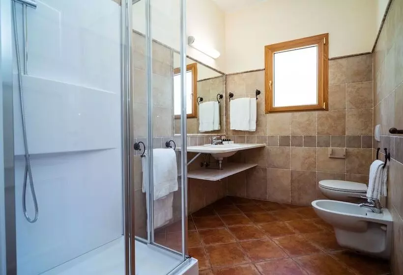 اتاق استاندارد, Dp Olbia  Sardinia