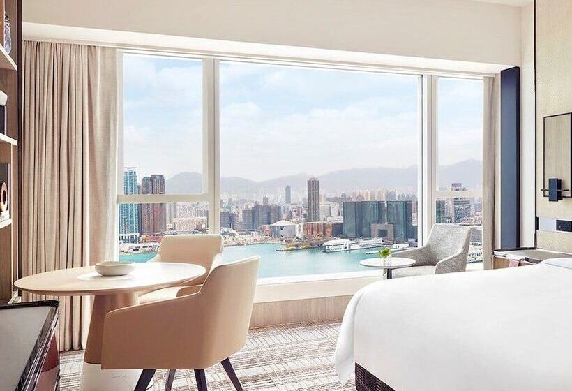اتاق لوکس با چشم‌انداز, Four Seasons Hotel Hong Kong