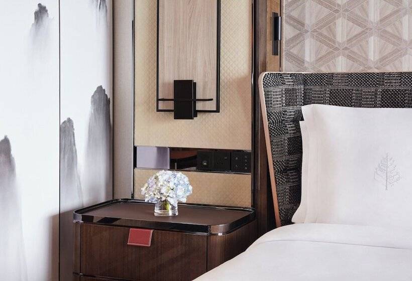 اتاق لوکس با چشم‌انداز, Four Seasons Hotel Hong Kong