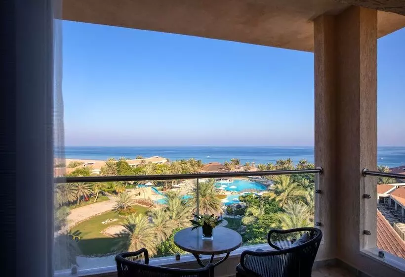 سوییت با چشم‌انداز دریا, Fujairah Rotana Resort & Spa   Al Aqah Beach