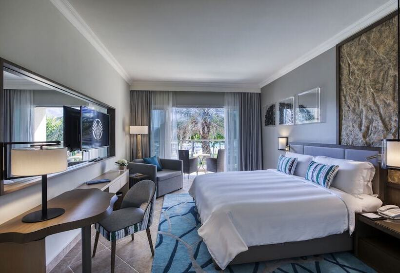 스탠다드 룸 가든 전망, Fujairah Rotana Resort & Spa   Al Aqah Beach