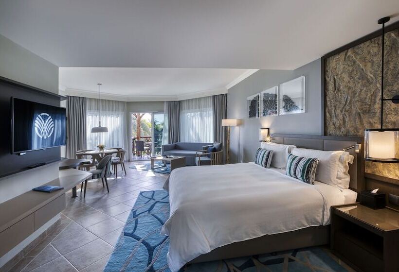 Люкс Вид на Сад, Fujairah Rotana Resort & Spa   Al Aqah Beach
