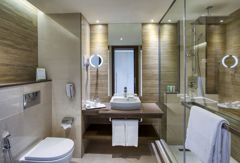 가든 전망 스위트, Fujairah Rotana Resort & Spa   Al Aqah Beach