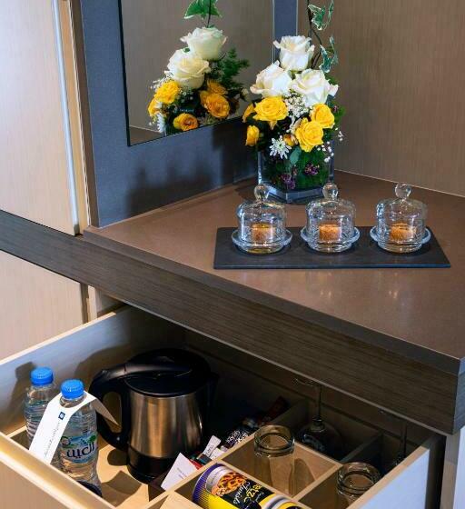 발코니 가든 전망 스탠다드 룸, Fujairah Rotana Resort & Spa   Al Aqah Beach