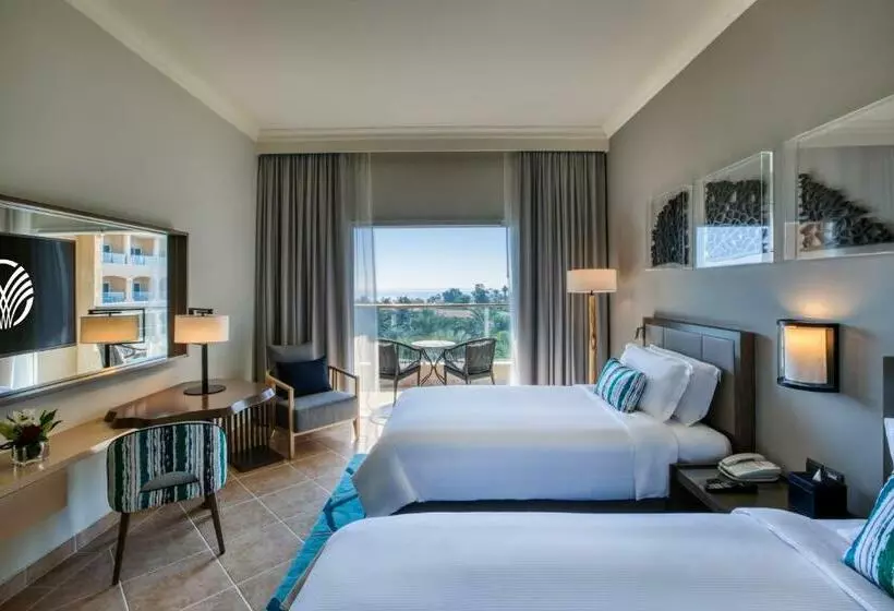 اتاق استاندارد, Fujairah Rotana Resort & Spa   Al Aqah Beach