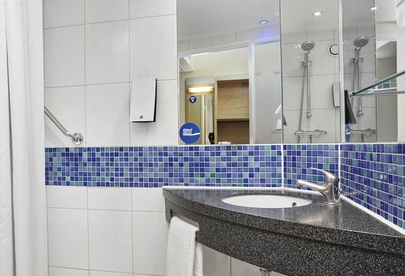 غرفة قياسية, Holiday Inn Express London   Newbury Park, An Ihg