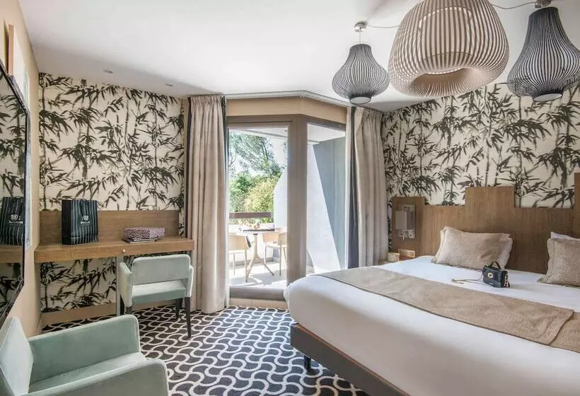 Standard Room Double Bed, Mercure Brignoles Golf De Barbaroux & Spa
