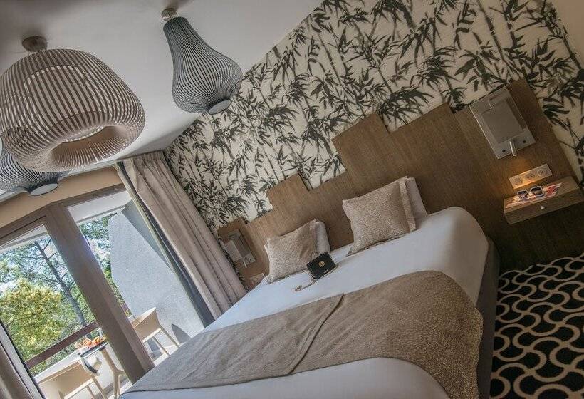 Номер Стандарт Двуспальная Кровать, Mercure Brignoles Golf De Barbaroux & Spa