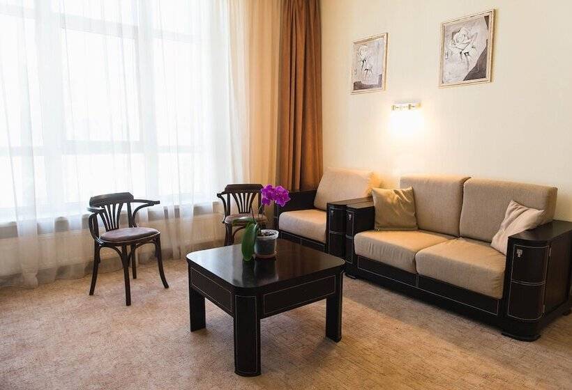 سوییت, Optima Odesa