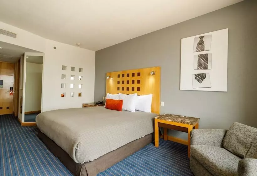 キングサイズベッドのデラックスルーム, Real Inn Ciudad Juarez By The Usa Consulate