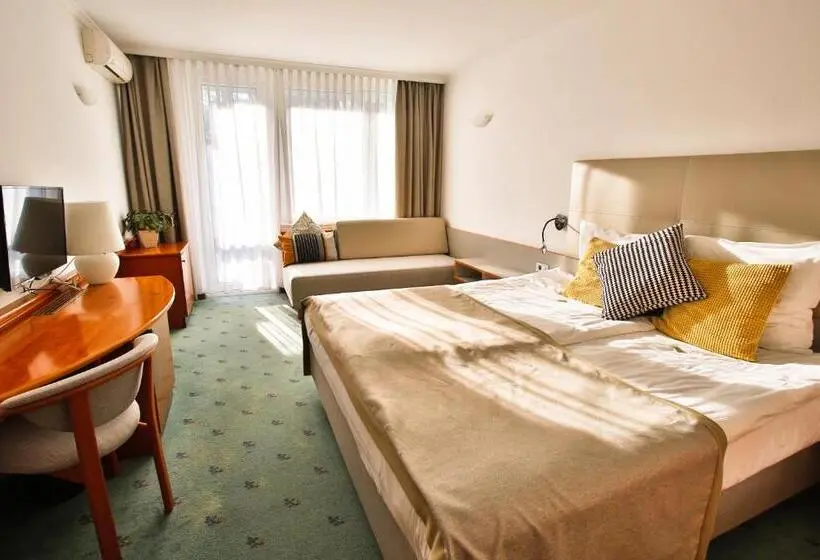 اتاق استاندارد سه نفره, Sport Terme Krka