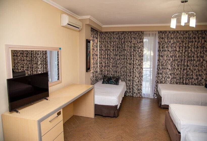 غرفة قياسية رباعية, Vila Belvedere