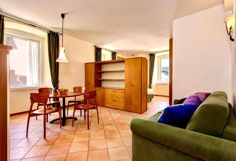 آپارتمان 1 خوابه, Residence San Giusto