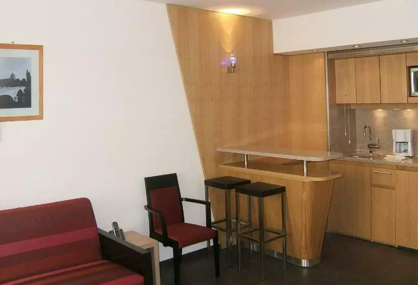 آپارتمان 2 خوابه, Residhome Val D'europe