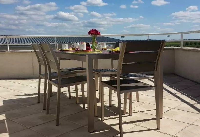 سوییت پرستیژ, Residhome Val D'europe