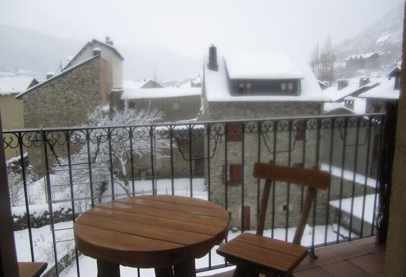 带1个卧室的基准公寓, San Marsial Benasque Apart