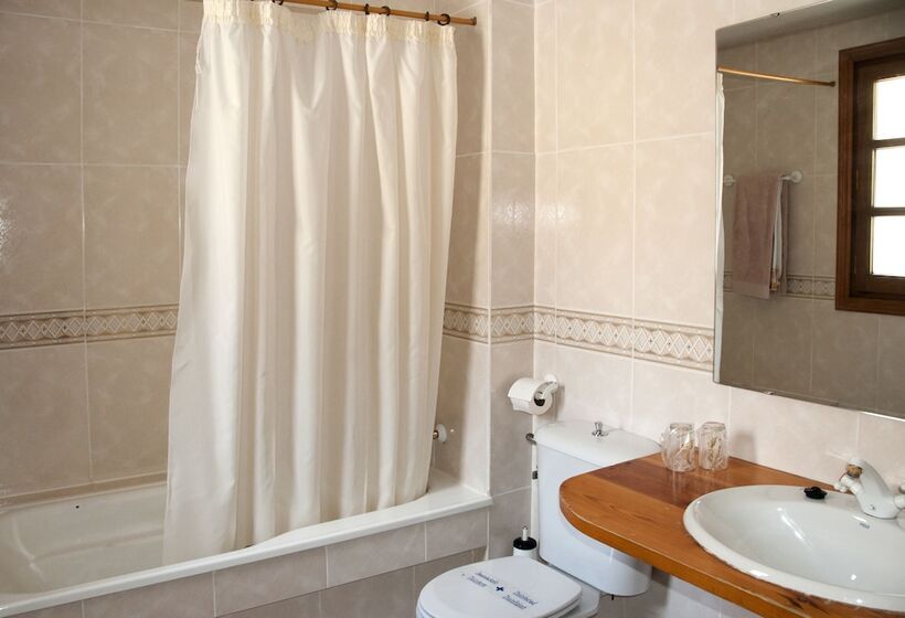 带1个卧室的基准公寓, San Marsial Benasque Apart