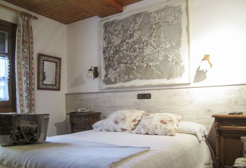 带1个卧室的基准公寓, San Marsial Benasque Apart