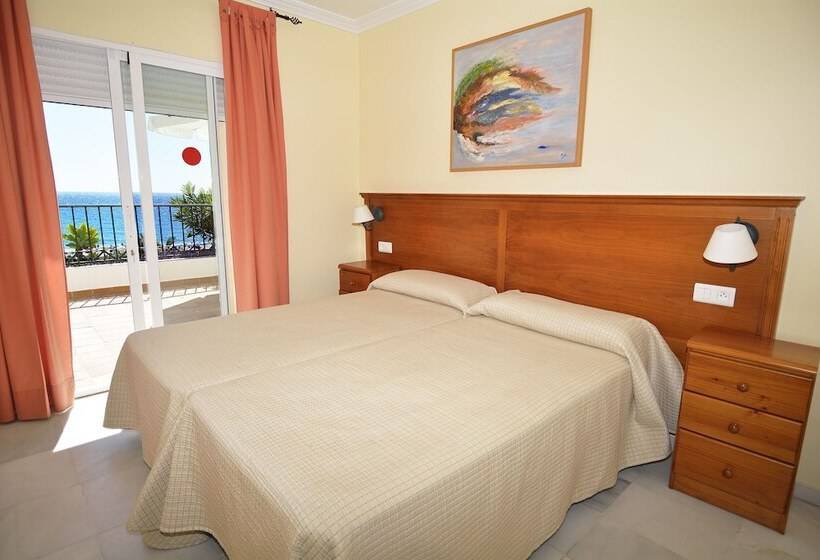 شقة غرفة نوم واحدة مزودة بتراس مطلة على البحر, Apartamentos Hc Burriana Playa