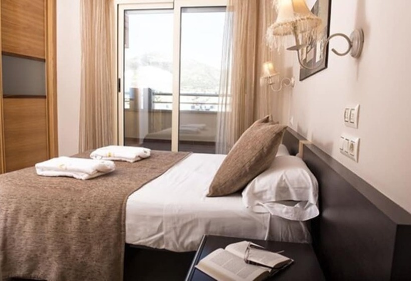 带两个卧室的顶楼公寓, Apartamentos Mediterráneo Real