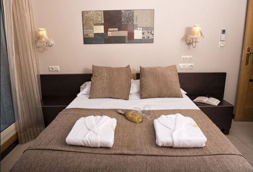 带两个卧室的顶楼公寓, Apartamentos Mediterráneo Real