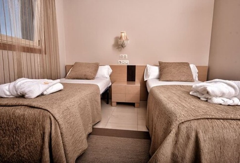 带两个卧室的顶楼公寓, Apartamentos Mediterráneo Real