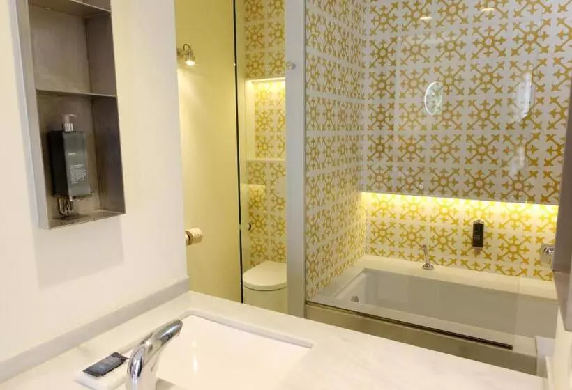 Standard-huone Puutarhanäkymä, Hostal Empúries