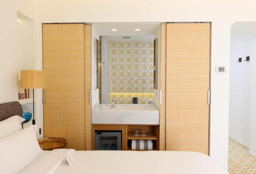 발코니 가든 전망 스탠다드 룸, Hostal Empúries