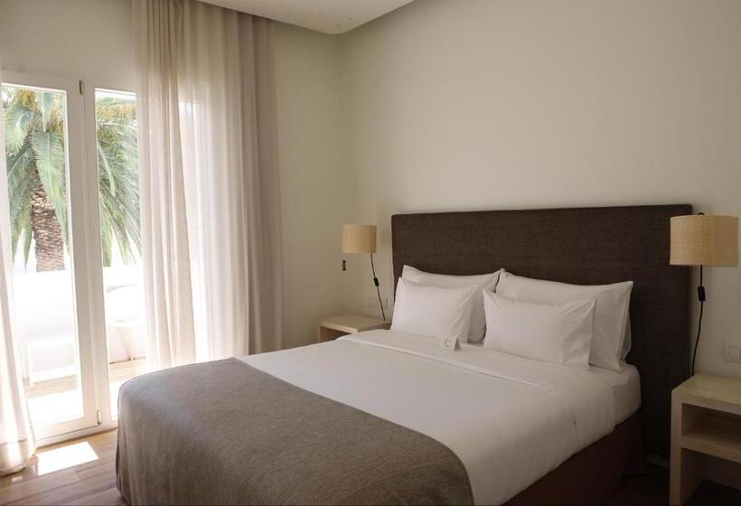 חדר סטנדרט עם מרפסת ונוף לגינה, Hostal Empúries