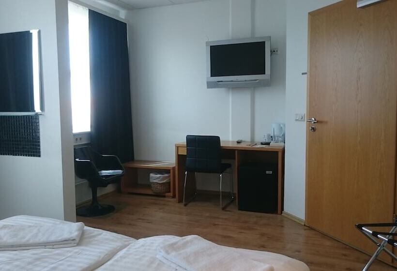 غرفة إقتصادية, 4th Floor