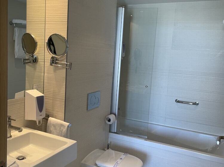 テラス付スーペリアルーム, Agora Spa & Resort