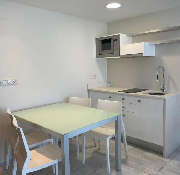 جناح جونيور, Agora Spa & Resort