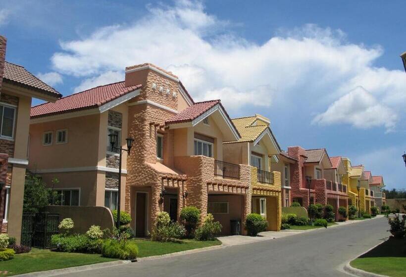 3 Bedroom Villa, Crown Regency Suites Mactan