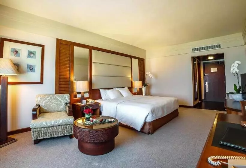 キングサイズベッドのクラブルーム, Danat Jebel Dhanna Resort