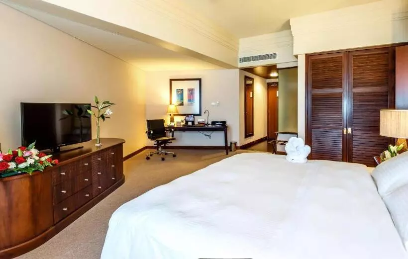 Executive Suite Sea View