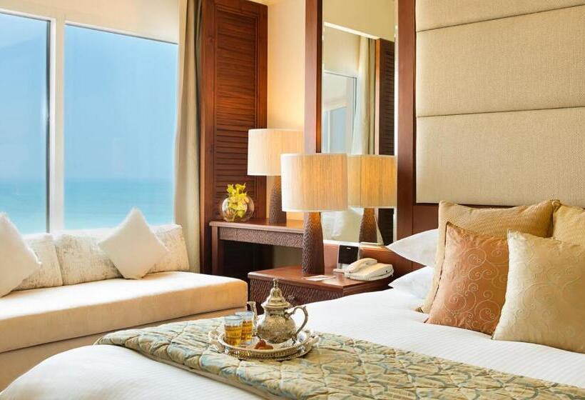 سوئیت اجرایی با چشمانداز دریا, Danat Jebel Dhanna Resort