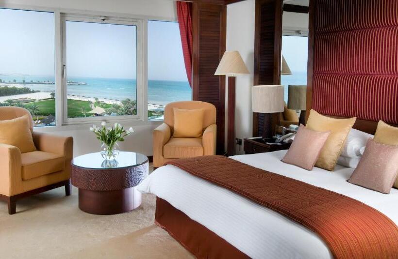 سوئیت پرزیدنت, Danat Jebel Dhanna Resort