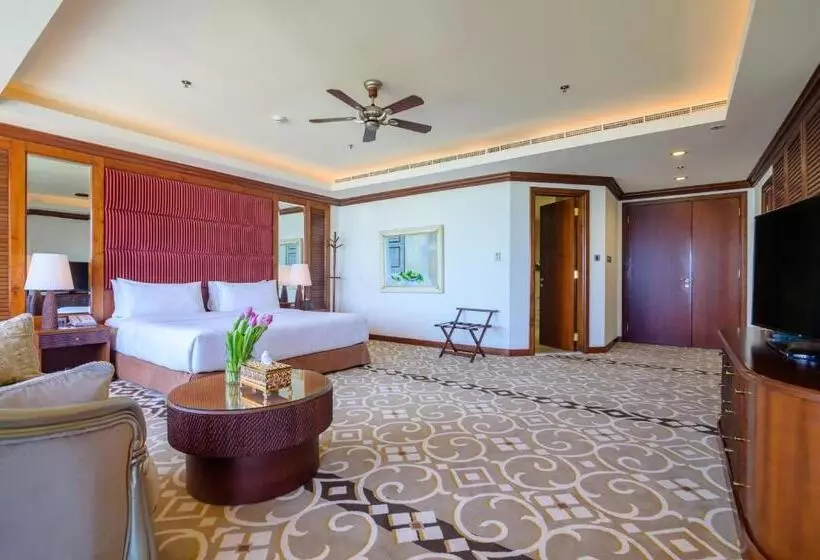 プレジデントスイートルーム, Danat Jebel Dhanna Resort