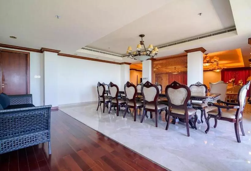 プレジデントスイートルーム, Danat Jebel Dhanna Resort