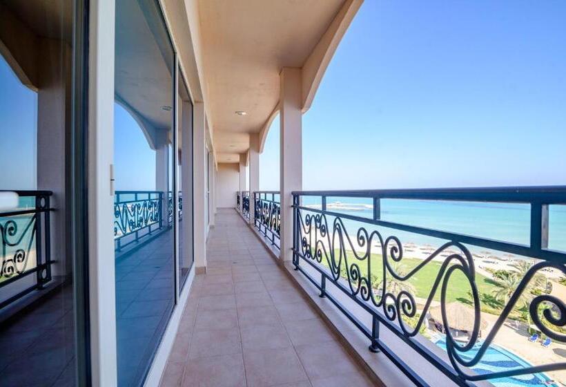 سوئیت پرزیدنت, Danat Jebel Dhanna Resort