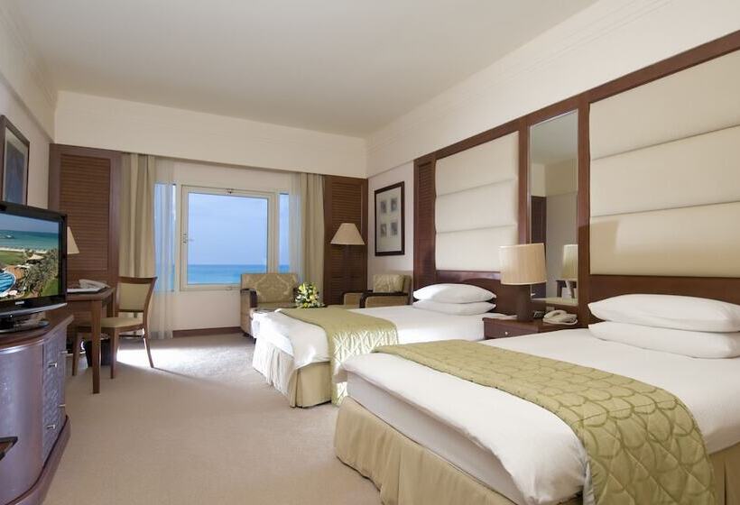 کلبه ییلاقی, Danat Jebel Dhanna Resort