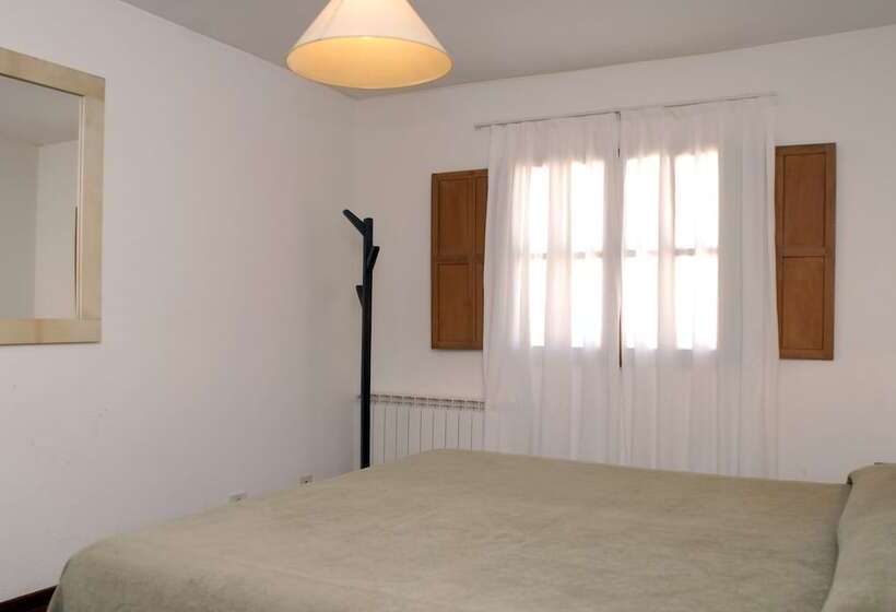 침실 1개 아파트, De Las Nubes