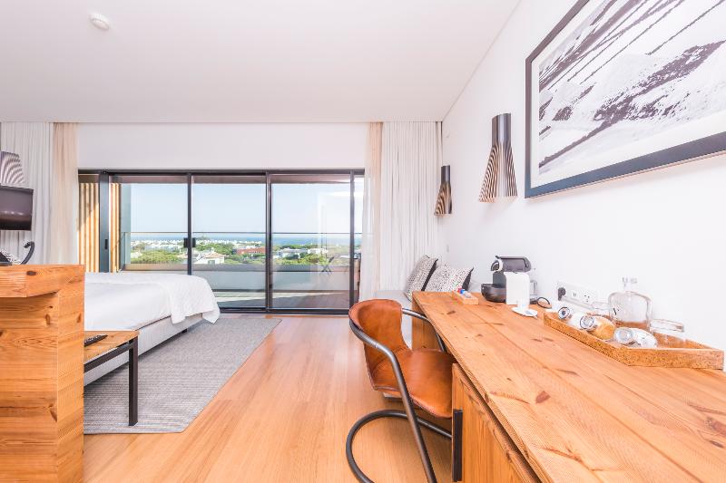 オーシャンビュースーペリアールーム, Octant Praia Verde