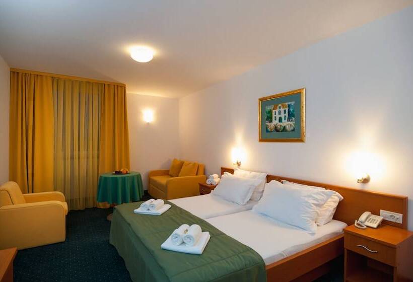 Номер Стандарт, Rotondo