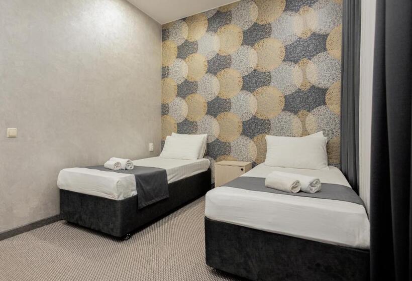 اتاق استاندارد, Rush