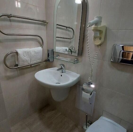 سوییت جونیور, Rush