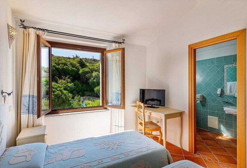 חדר אקונומי, San Trano