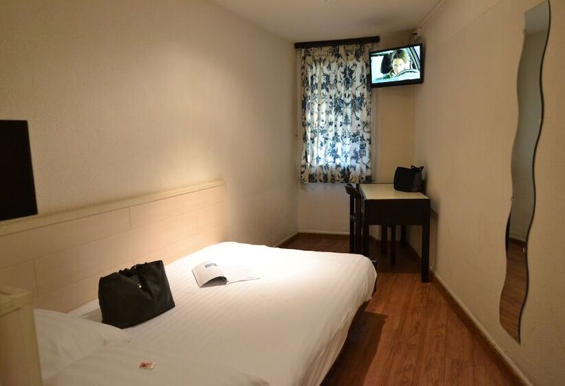 اتاق استاندارد با سرویس بهداشتی مشترک, St. Gervais