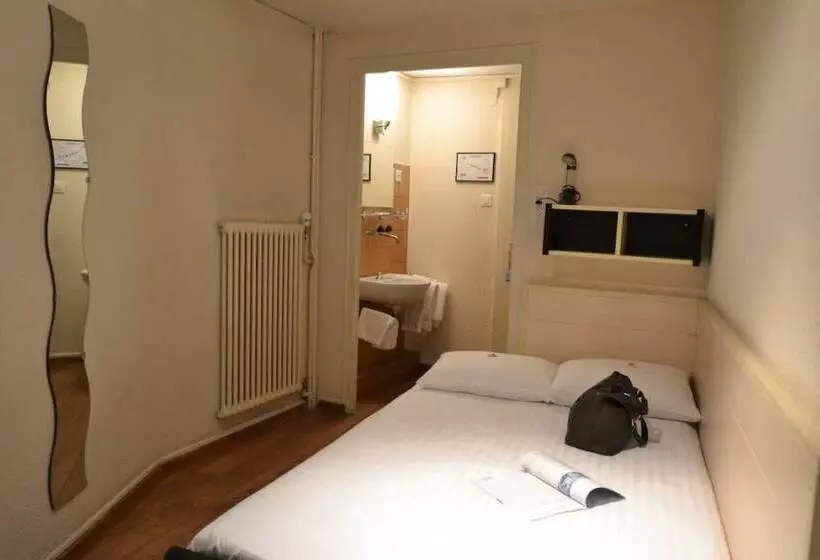 バス共有のスタンダードルーム, St. Gervais