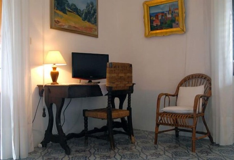 스탠다드 트리플 룸, Villa Diana